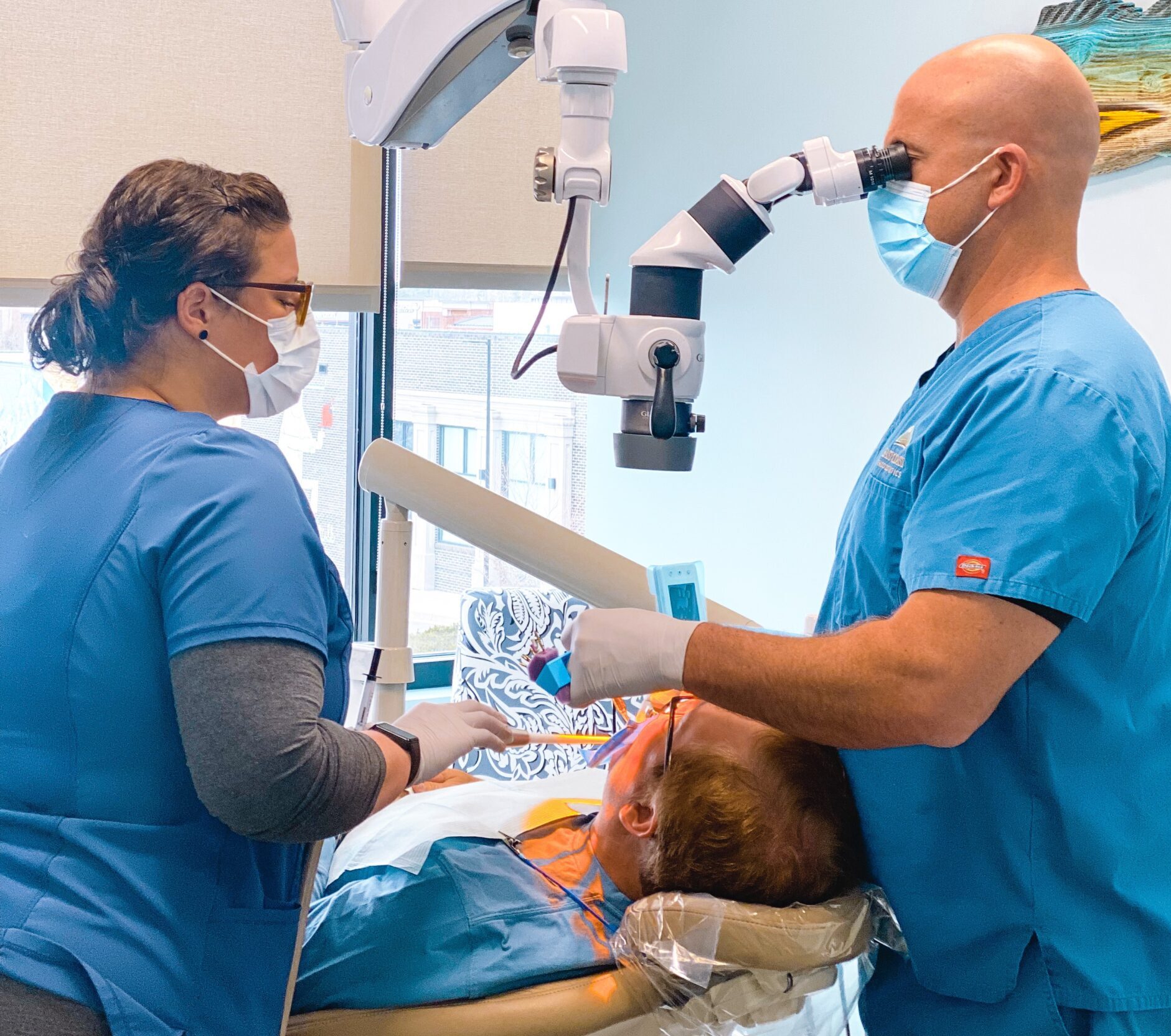 Dr. Harris performs a root canal retreatment procedure. 